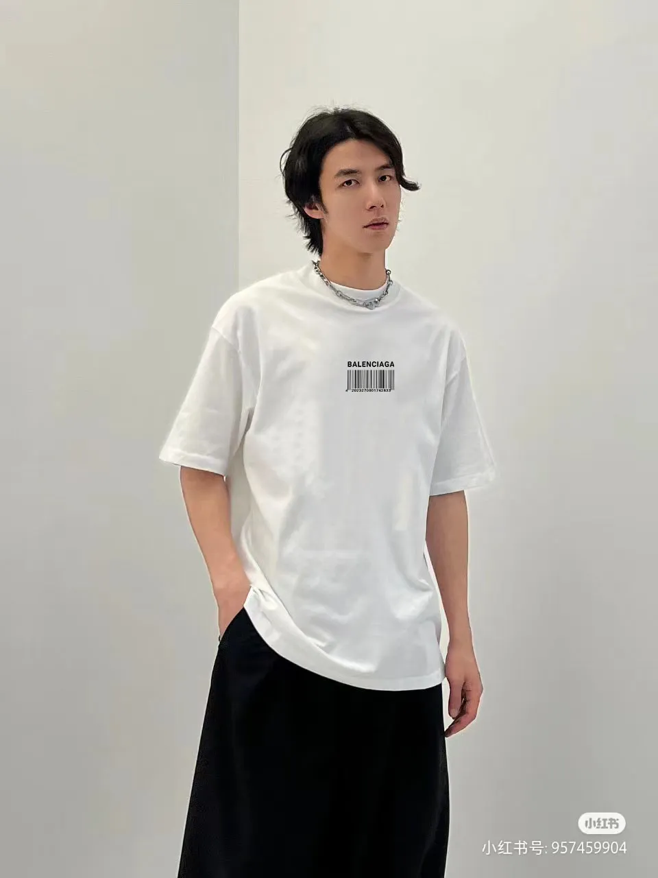 P80✨🔥 BALENCIAGA Paris lettering printed short-sleeved T-shirt, custom-woven and dyed 280g combed cotton heavyweight fabric, zero color difference in thread, perfect details, different from the current version on the market, welcome to compare, Same Style for men and women, must-sell in the picture above Color: White Black Size: 1 2 3 4